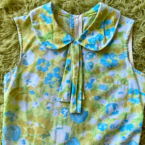 Vintage Floral Playsuit / Romper W/ Peter Pan Collar - Picture 5 of 14